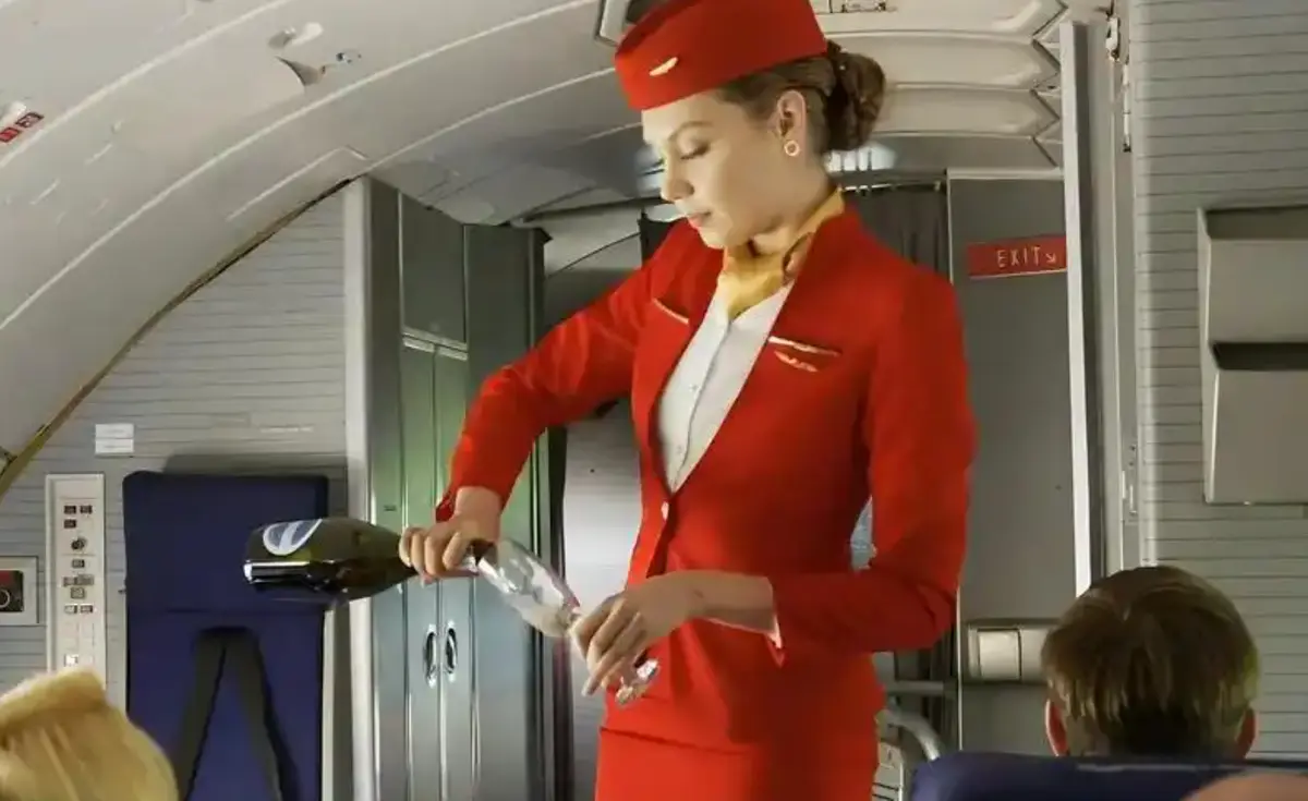 《法国空乘4》资源下载-法版高清全集完整版在线观看-法国空乘4免费未删减