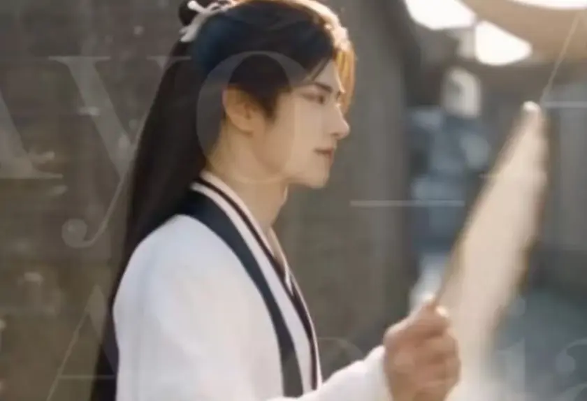 《逆徒前尘篇》未删减全集完整版-世人皆道他叛逆唯他情深不负师尊-逆徒车速飙升无广告网盘免费看